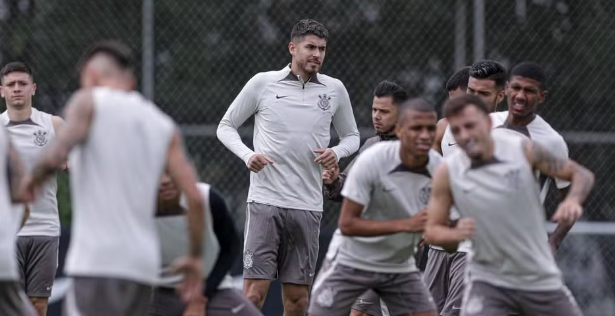 Santos x Corinthians - Peixe pode aumentar crise no Timão, que tenta apagar incêndio