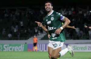 Com 33 gols, Bruno Mendes é o terceiro maior artilheiro do Guarani no século