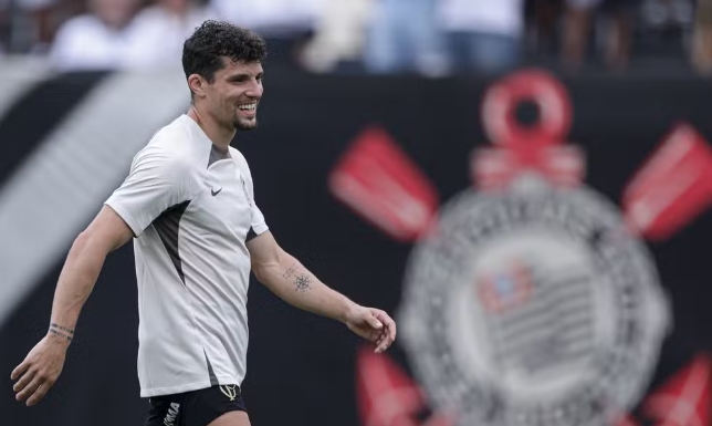 Rafael Ramos está de saída do Corinthians