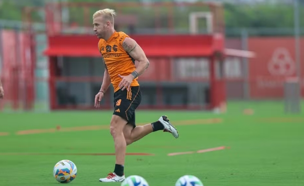 Paulistão: Corinthians avança e deve anunciar atacante do Internacional