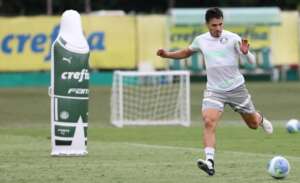 Palmeiras treina bolas paradas em busca do 10º título na gestão de Abel Ferreira