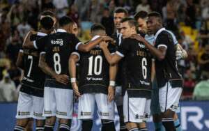 50 torcedores são detidos pela PM do Rio antes do clássico entre Vasco e Flamengo