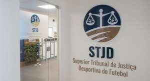 Procuradoria do STJD pede jogos do Sport sem torcida após atentado a delegação do Fortaleza