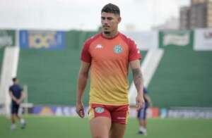 Paulistão: Laterais treinam após problemas musculares, mas atacante vira dúvida no Guarani