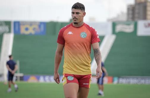 Paulistão: Laterais treinam após problemas musculares, mas atacante vira dúvida no Guarani