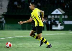 Paulistão: Zagueiro lamenta gols rápidos em queda de invencibilidade do São Bernardo