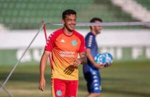 Paulistão: Volante rescinde com o Guarani e volta ao Coritiba