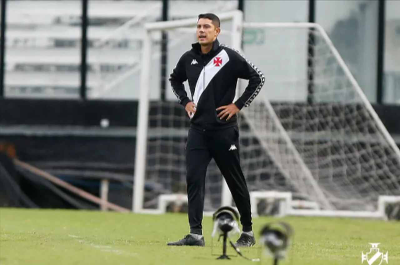 Mineiro Módulo II: Tupi anuncia treinador ex-Vasco e URT