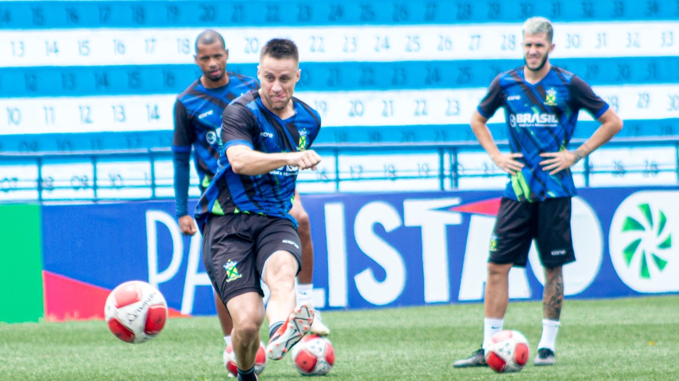 Paulistão: Santo André finaliza preparação para enfrentar o Red Bull Bragantino