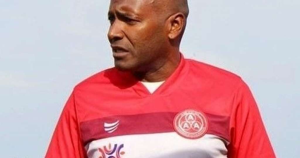 Baiano: Atlético demite treinador após amargar lanterna e anuncia substituto