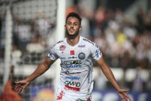 PARANAENSE: Maringá segue 3º, Operário e Cianorte sobem no G-8; São Joseense vence 1ª