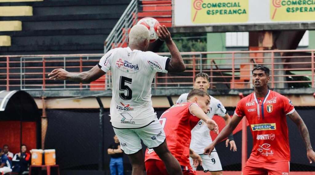 PAULISTA A3: Desportivo Brasil e EC. São Bernardo vencem e lideram