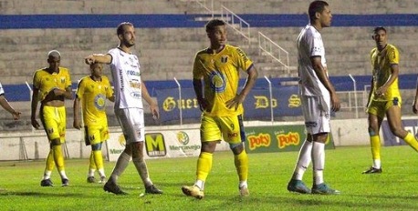 Catanduva 1 x 0 União São João – Vitória para recuperar a confiança