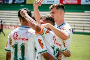 Rio Preto 2 x 0 Lemense - Jacaré vence a primeira no Riopretão