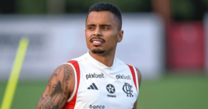 Allan é diagnosticado com dengue e não tem prazo para retornar ao Flamengo