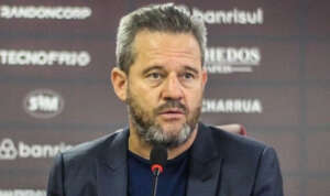 Gaúcho: Argel Fuchs estreia com clássico Ca-Ju