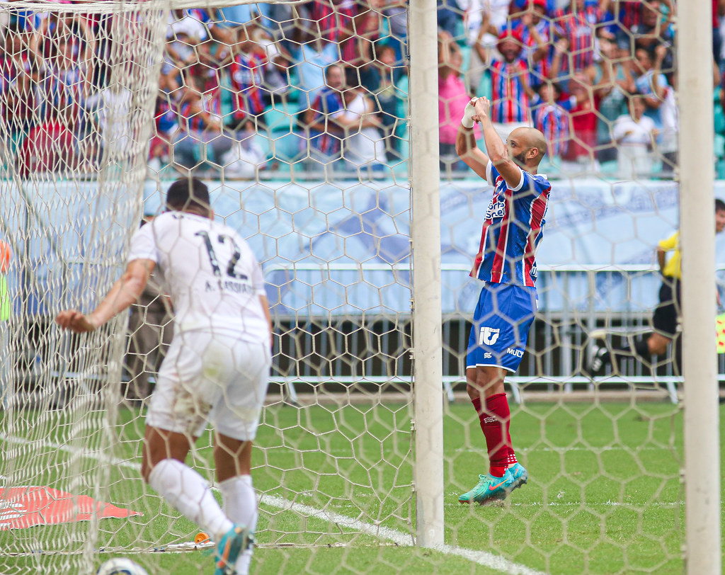 Bahia saiu em vantagem contra o Sport