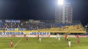 BAIANO: Vitórias de visitantes marcam abertura da 7ª rodada