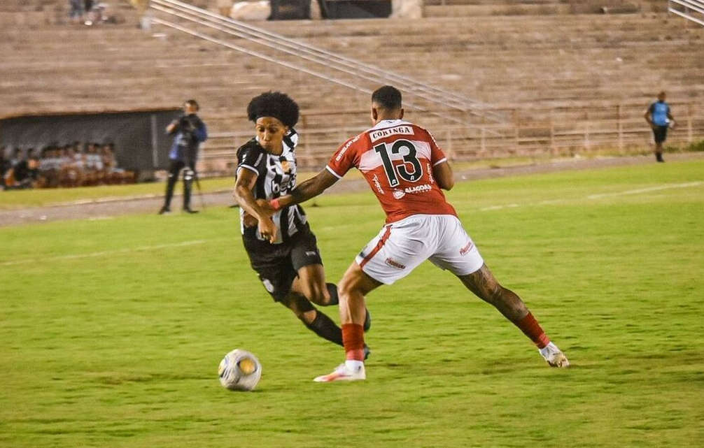 Treze-PB 1 x 1 CRB-AL – Clubes fazem jogo movimentado e ficam no empate em Campina Grande