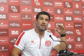 Catarinense: Hercílio Luz anuncia demissão de treinador ex-Ponte Preta; Inter de Lages também demite