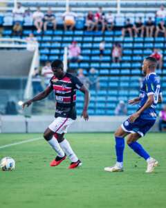 CEARENSE: Ferroviário larga na frente do Iguatu