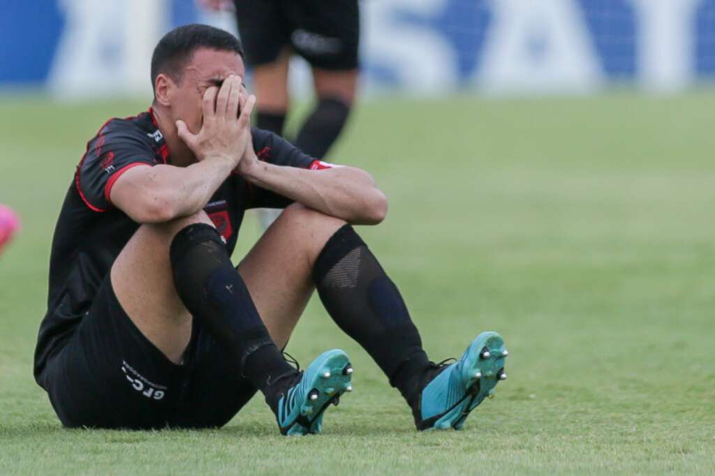 PERNAMBUCANO: Flamengo e Porto são rebaixados; Retrô vence o Náutico