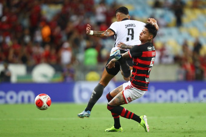 CARIOCA: Flamengo derrota Botafogo em clássico ruim diante de Dorival Júnior
