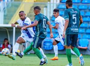 CEARENSE: Floresta vence Maracanã e sai na frente nas quartas de final