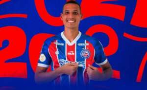 Baiano: Bahia renova com zagueiro de 22 anos que se firmou no elenco profissional
