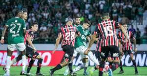 Guarani 1 x 1 São Paulo - Tricolor desperdiça chances e chega ao 4º jogo sem vencer no Paulistão