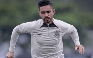 Igor Coronado chega motivado para defender o Corinthians: 'Não existe momento bom ou ruim'
