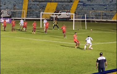 Grêmio São Carlense 5 x 1 América-SP – Lobo passeia em casa