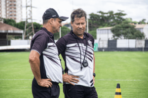 Comercial x Oeste - Crise se agrava e descenso parece próximo