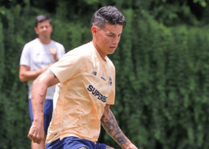 Paulistão: James Rodríguez viaja para Brasília e pode reforçar São Paulo contra Inter de Limeira