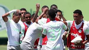 Paulistão: Palmeiras faz treino regenerativo e termina com ovada em Luis Guilherme