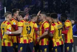 ITALIANO: Lecce vence Fiorentina de virada