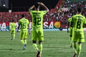 Portuguesa 0 x 2 Palmeiras - Verdão é o time com a melhor campanha no Paulistão