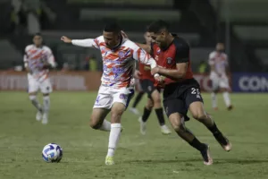 PRÉ-LIBERTADORES: Puerto Cabello e Defensor se enfrentam nesta terça-feira