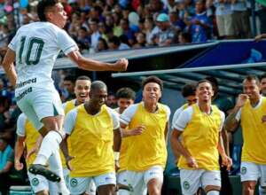 GOIANO: Goiás passa em primeiro e Dragão goleia: confira os duelos das quartas de final