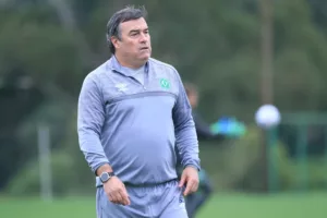 Exclusivo! Portuguesa acerta com ex-técnico de Ponte, Guarani e São Paulo