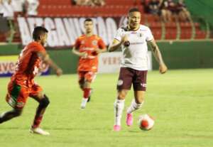 Velo Clube 0 x 0 Ferroviária - Nada de gols e jejum e pressão continuam