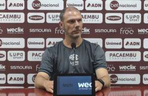 Paulista A2: Técnico da Ferroviária cobra estilo de jogo mais agressivo à equipe
