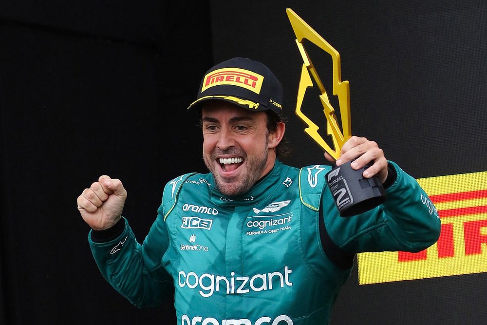 Fernando Alonso é cotado como substituto para o lugar de Lewis Hamilton na Mercedes