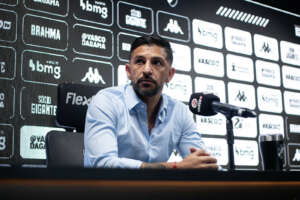 Carioca: Emiliano Díaz elogia rendimento de Payet e comenta sobre a vinda de reforços