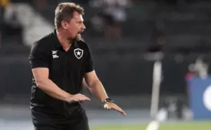 Carioca: Técnico interino do Botafogo vê time encorpado após goleada sobre o Boavista