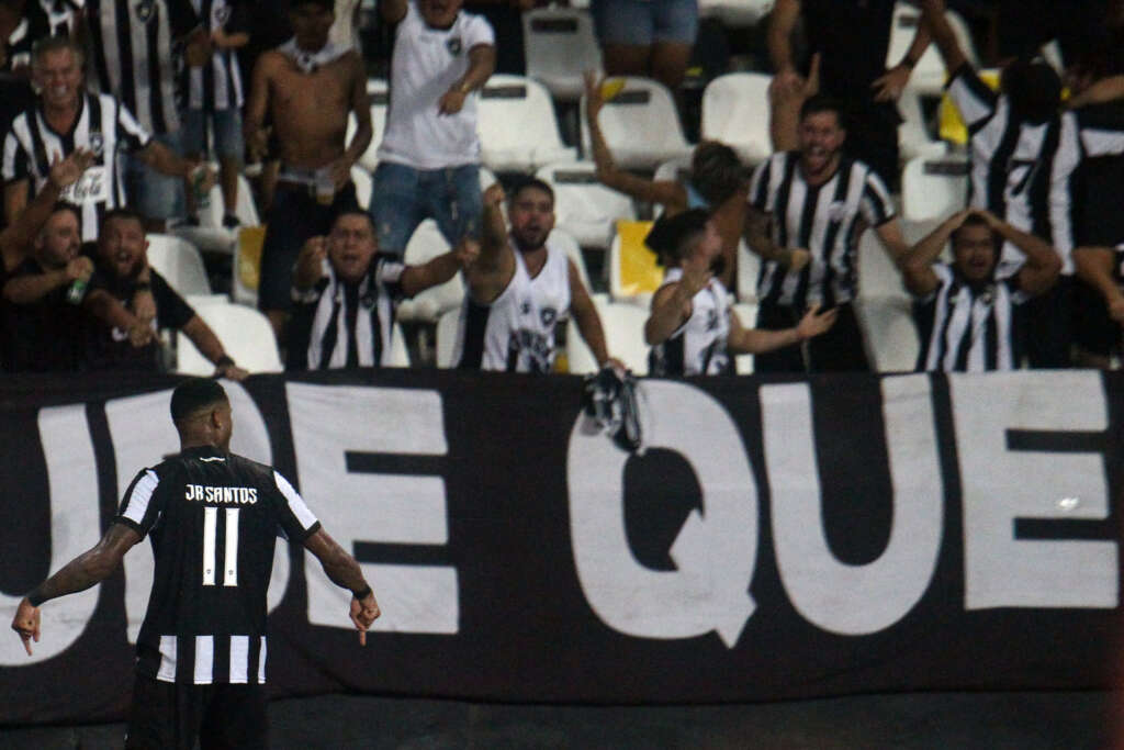 LIBERTADORES: Buscando a fase de grupos, Botafogo está pronto para encarar o Red Bull Bragantino