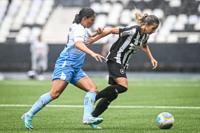 Botafogo e Real Brasilia empatam em 0 a 0 no feminino