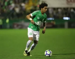Série B: Com proposta do Brusque, Osman encaminha saída da Chapecoense