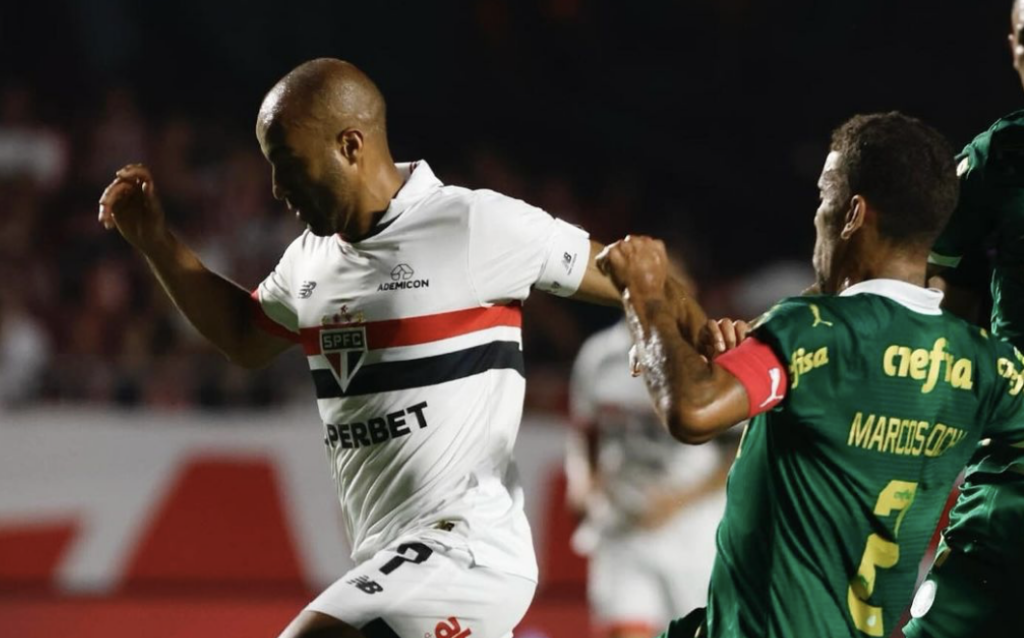 São Paulo 1 x 1 Palmeiras – Empate no Morumbi em jogo morno com polêmica de arbitragem