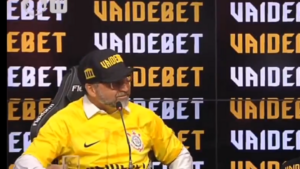 Augusto Melo admite saída de Rojas e multa milionária do Corinthians com o meia